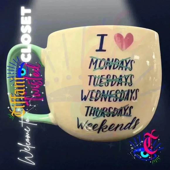Fun "I ❤️ Weekends" Mug - Whimsical Design with Mint Handle - Picture 1 of 3